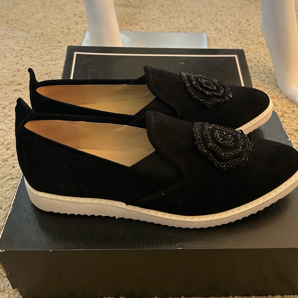 Karl Lagerfeld Black Beaded Loafers NWT Size 8.5 Women